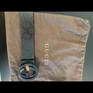 Authentic Gucci Men’s belt, 95/38